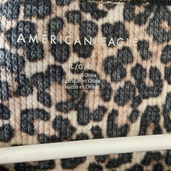 Leopard print crop top - Picture 3 of 3